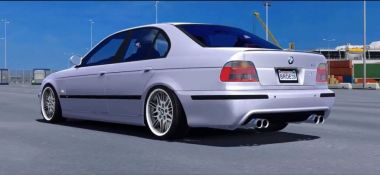 BMW M5 E39 0